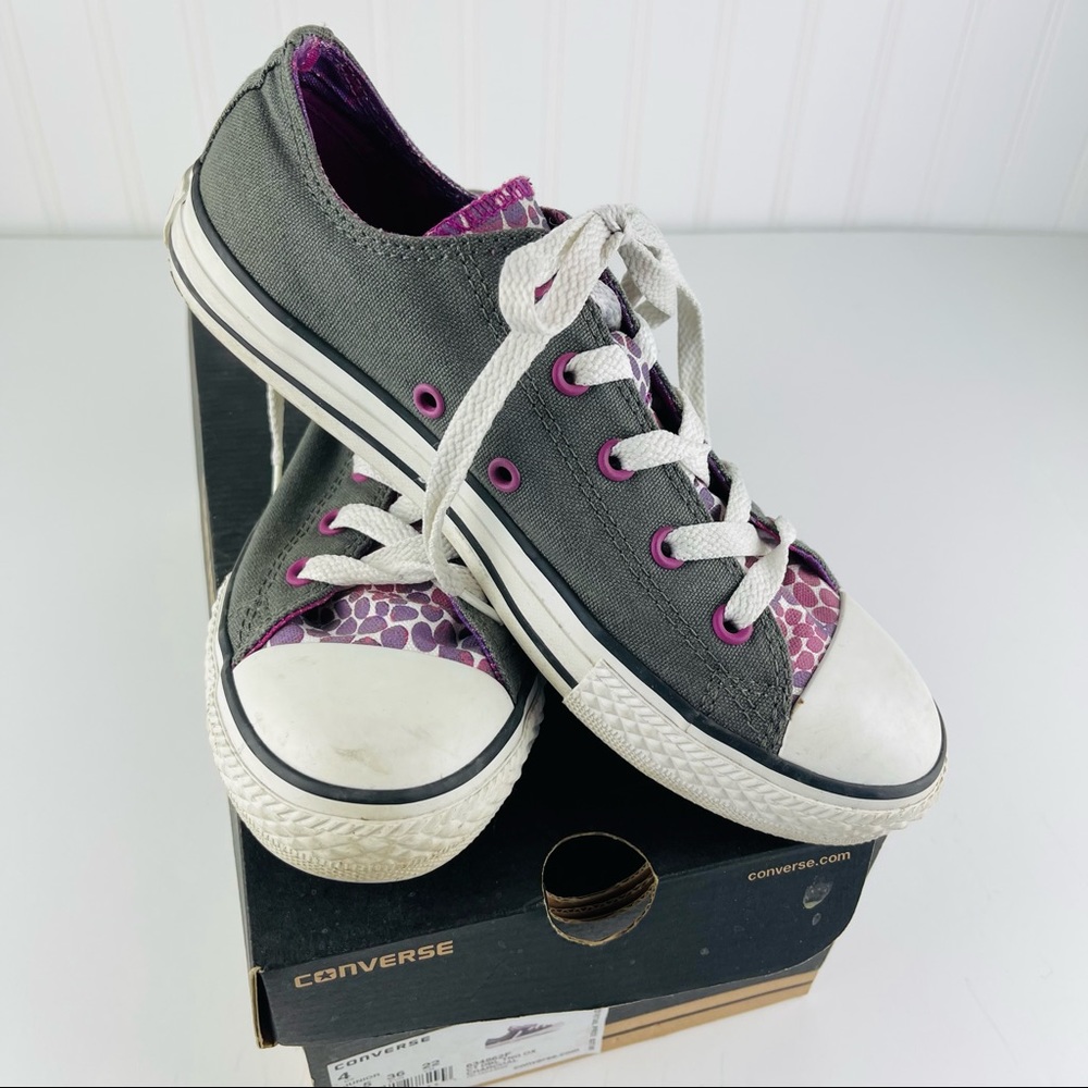 Converse All Star Kids Shoes Size 4 Purple and Gray